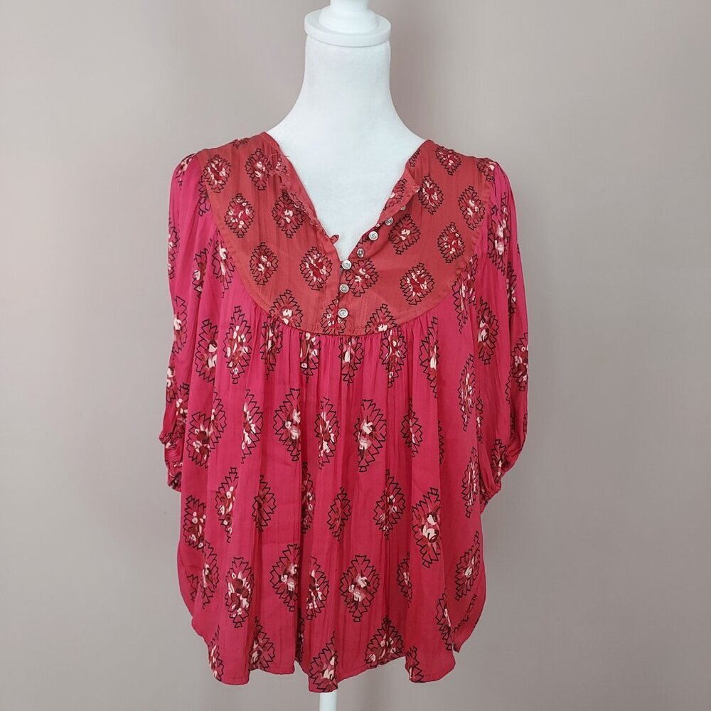 Anthropologie Red & Pink Drapey Henley Top Size Med - Picture 4 of 11